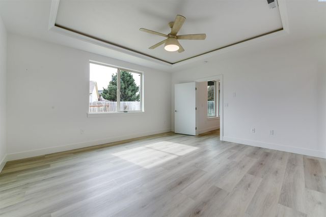 1656 Palermo Ave, Richland, WA 99352