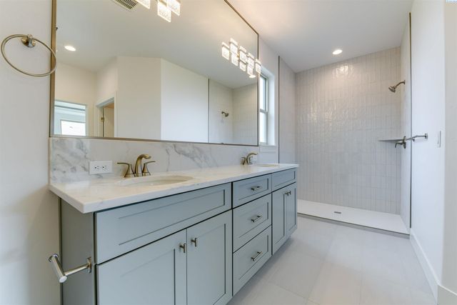 1656 Palermo Ave, Richland, WA 99352