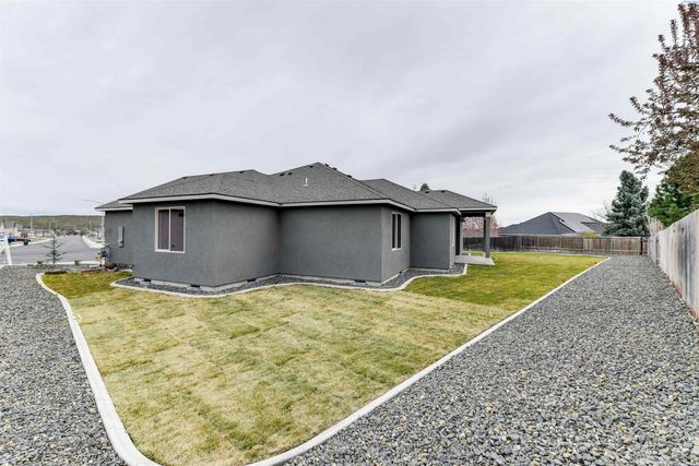 1656 Palermo Ave, Richland, WA 99352