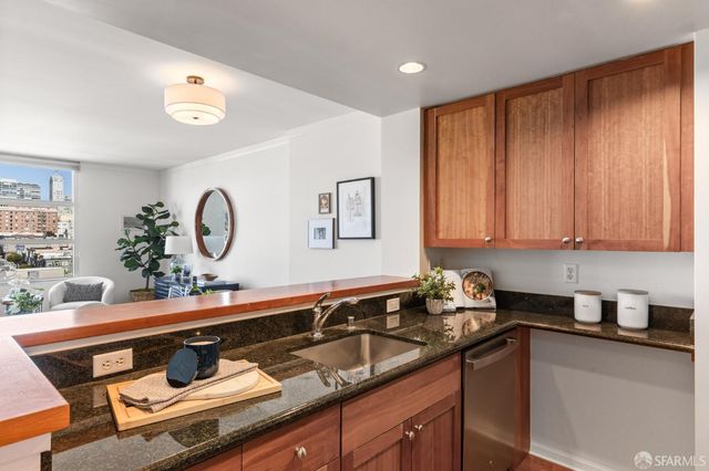 1800 Washington Street 815, San Francisco, CA 94109