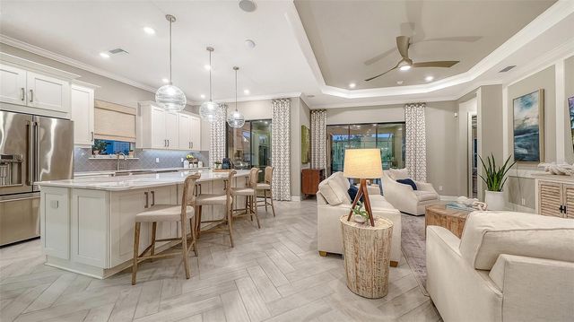 6032 GRANDVIEW HILL COURT, Bradenton, FL 34203