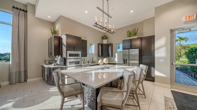 6032 GRANDVIEW HILL COURT, Bradenton, FL 34203