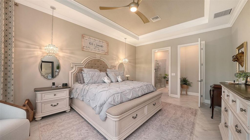 Image 23 of property listing at 6032 GRANDVIEW HILL COURT, Bradenton, FL 34203