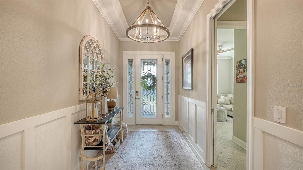 Image 4 of property listing at 6032 GRANDVIEW HILL COURT, Bradenton, FL 34203