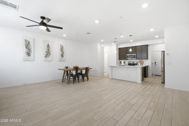 2626 S SULLEY Drive 109, Gilbert, AZ 85295