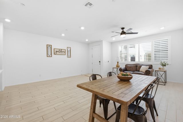 2626 S SULLEY Drive 109, Gilbert, AZ 85295