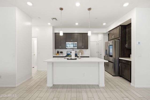 2626 S SULLEY Drive 109, Gilbert, AZ 85295