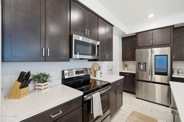 2626 S SULLEY Drive 109, Gilbert, AZ 85295