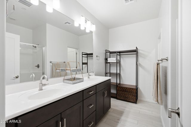 2626 S SULLEY Drive 109, Gilbert, AZ 85295