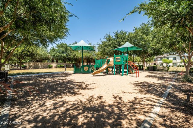 2626 S SULLEY Drive 109, Gilbert, AZ 85295