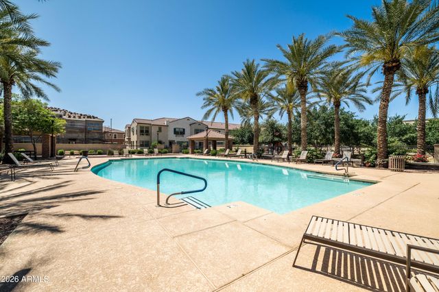 2626 S SULLEY Drive 109, Gilbert, AZ 85295