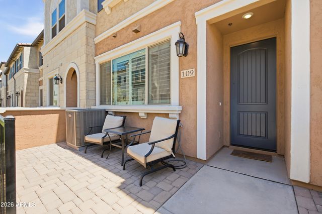 2626 S SULLEY Drive 109, Gilbert, AZ 85295