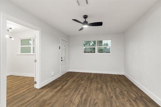 6618 Hartwick Road, Houston, TX 77016