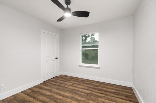 6618 Hartwick Road, Houston, TX 77016