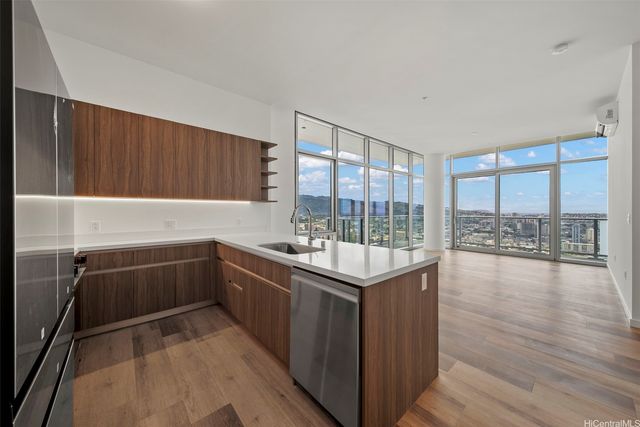 1500 Rycroft Street 4401R, Honolulu, HI 96814