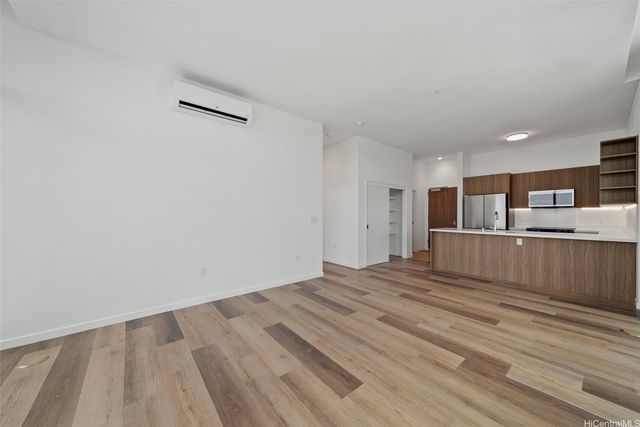 1500 Rycroft Street 4401R, Honolulu, HI 96814