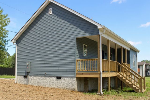 729 Walker Avenue, Rossville, GA 30741