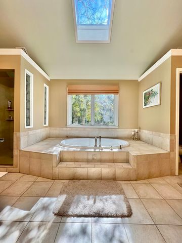 4111 Steeple Run, Crystal Lake, IL 60014