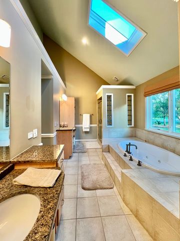 4111 Steeple Run, Crystal Lake, IL 60014