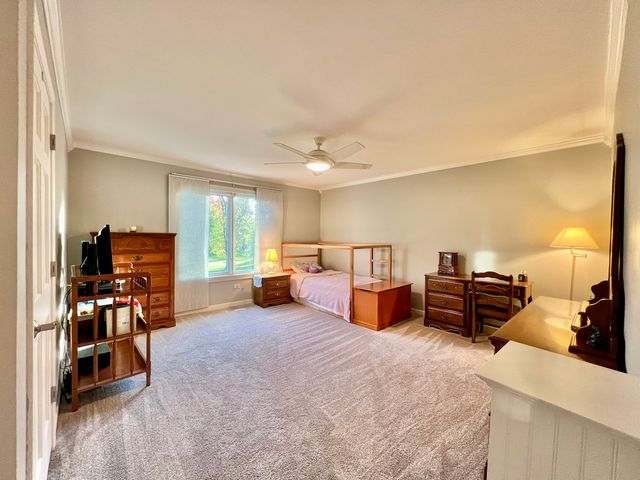 4111 Steeple Run, Crystal Lake, IL 60014