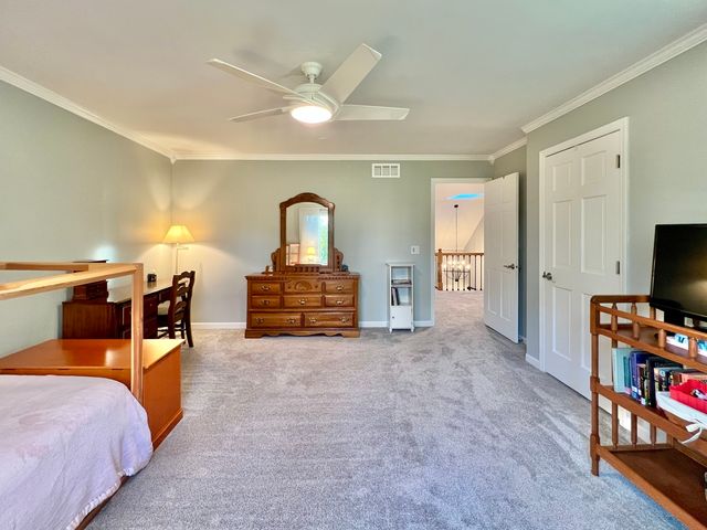 4111 Steeple Run, Crystal Lake, IL 60014