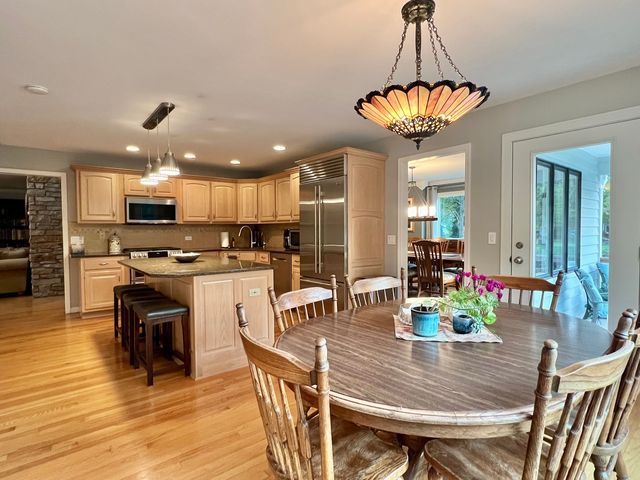 4111 Steeple Run, Crystal Lake, IL 60014