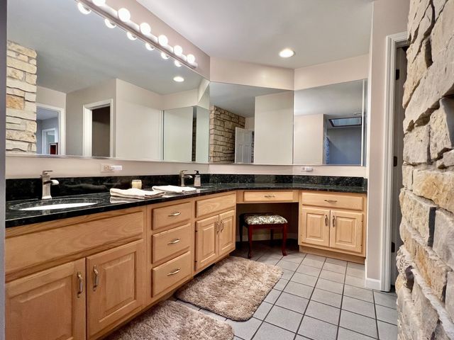 4111 Steeple Run, Crystal Lake, IL 60014