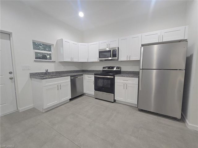 4111 8th ST SW, Lehigh Acres, FL 33976