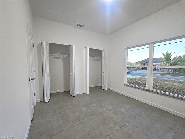 4111 8th ST SW, Lehigh Acres, FL 33976