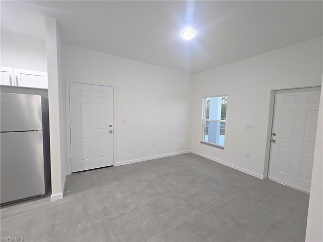 4111 8th ST SW, Lehigh Acres, FL 33976