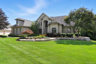 815 Pinery Boulevard, Lake Orion, MI 48362