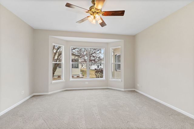 115 Hunter Court, Grayslake, IL 60030