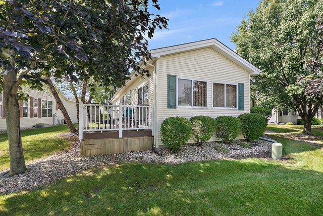 115 Hunter Court, Grayslake, IL 60030