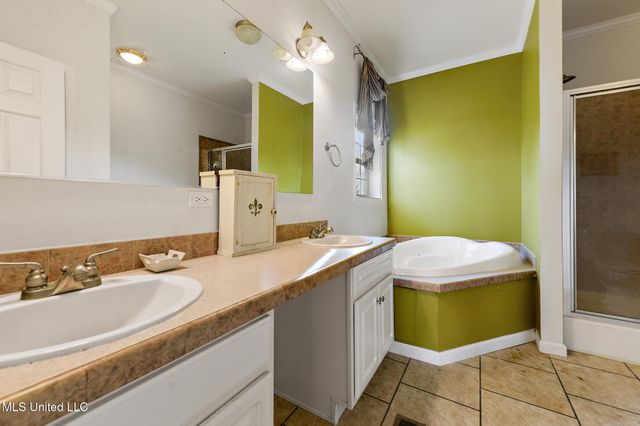 406 S Nicholson Avenue, Long Beach, MS 39560