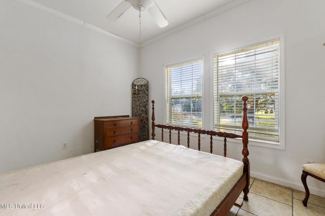 406 S Nicholson Avenue, Long Beach, MS 39560