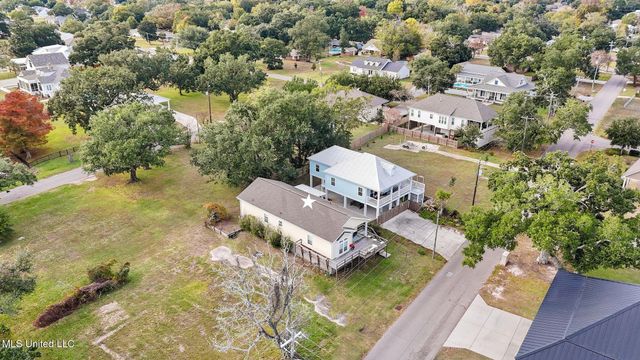 406 S Nicholson Avenue, Long Beach, MS 39560