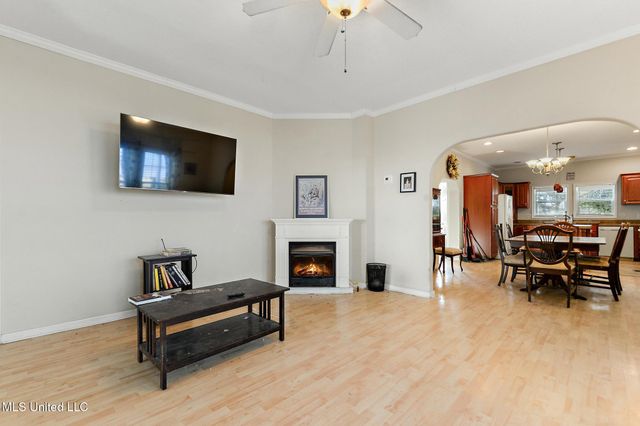 406 S Nicholson Avenue, Long Beach, MS 39560