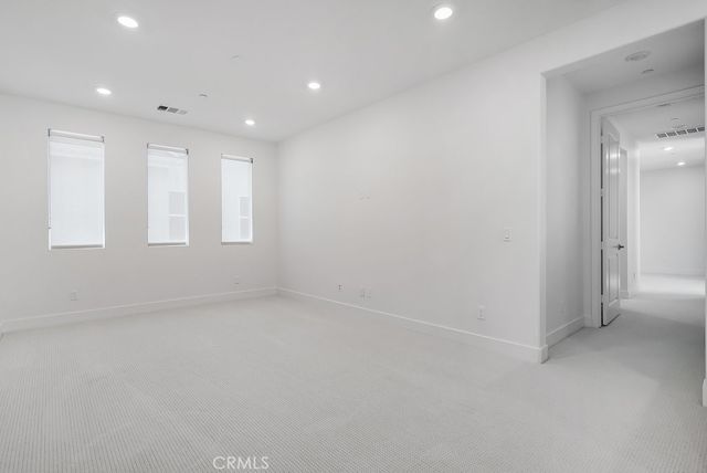120 Zawn, Irvine, CA 92618