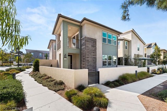 120 Zawn, Irvine, CA 92618