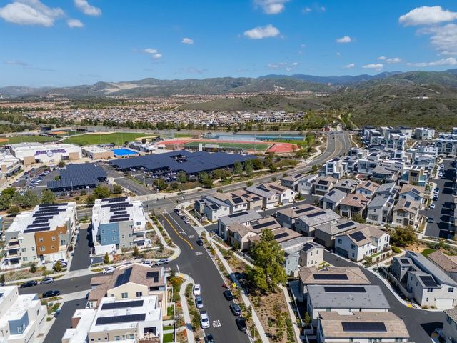 120 Zawn, Irvine, CA 92618