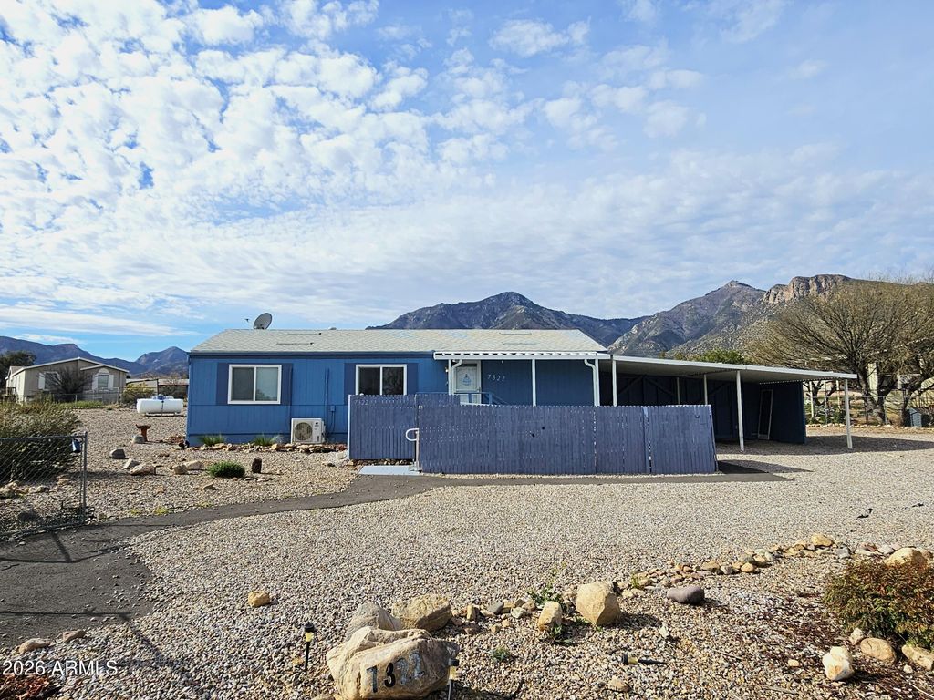 Image 1 of property listing at 7322 S LARIAT Road, Hereford, AZ 85615