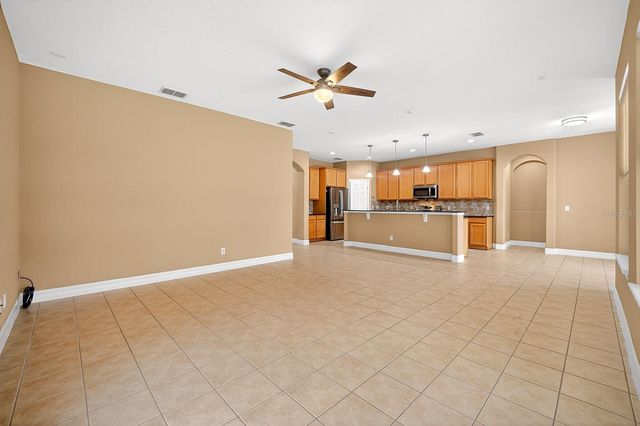 1374 LEXINGTON AVENUE, Davenport, FL 33837