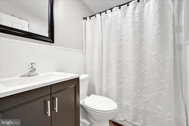 204 RIDLEY AVE, Folsom, PA 19033