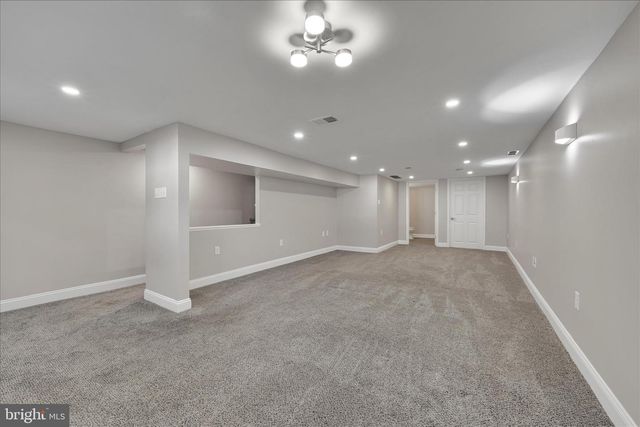 204 RIDLEY AVE, Folsom, PA 19033