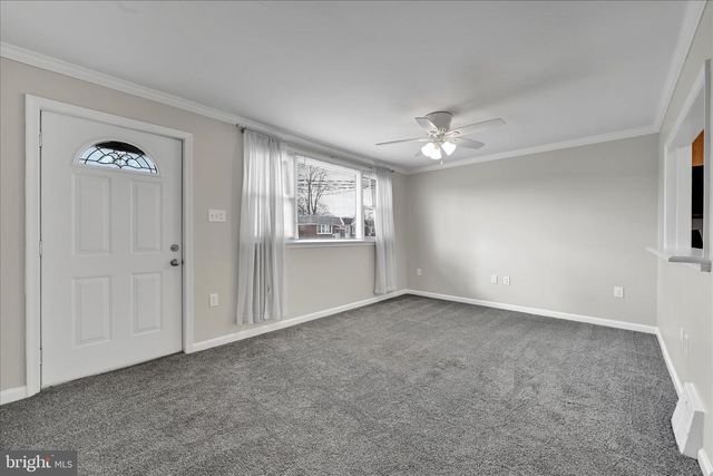 204 RIDLEY AVE, Folsom, PA 19033