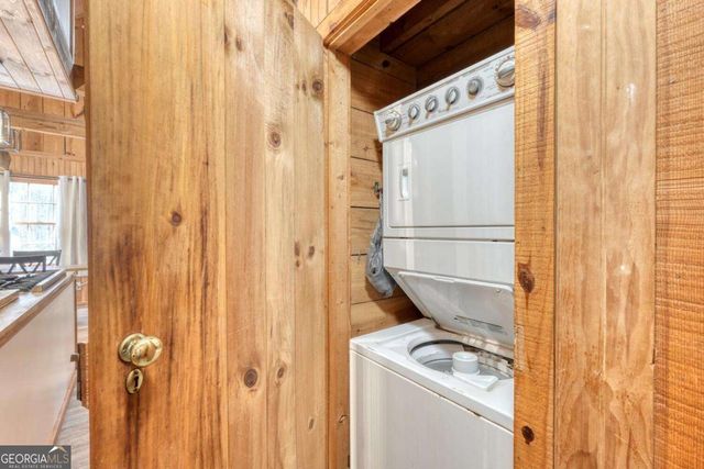 541 Rizzitello Lane, Blairsville, GA 30512