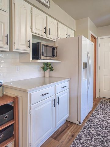 1267 SNOWDON DRIVE, Oshkosh, WI 54904