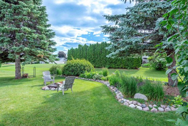 1267 SNOWDON DRIVE, Oshkosh, WI 54904