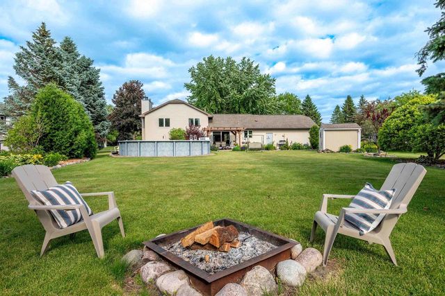 1267 SNOWDON DRIVE, Oshkosh, WI 54904