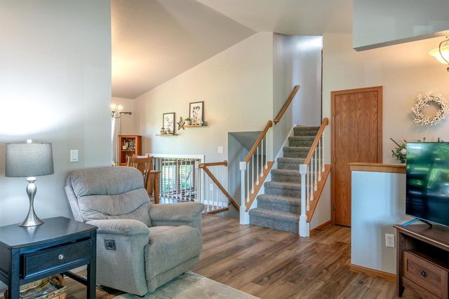 1267 SNOWDON DRIVE, Oshkosh, WI 54904